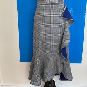 🎈SALE 🎈NWT Glen Plaid Midi Skirt